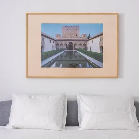 Slow - Two-bedroom With Private Pool Lejlighed *
