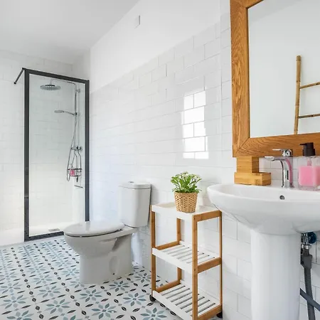 Slow - Two-bedroom With Private Pool Lejlighed