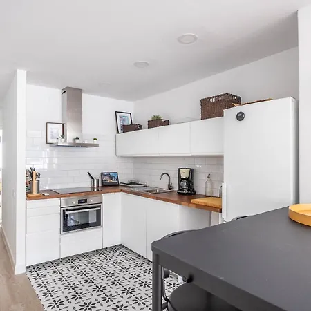 Slow - Two-bedroom With Private Pool Lejlighed *